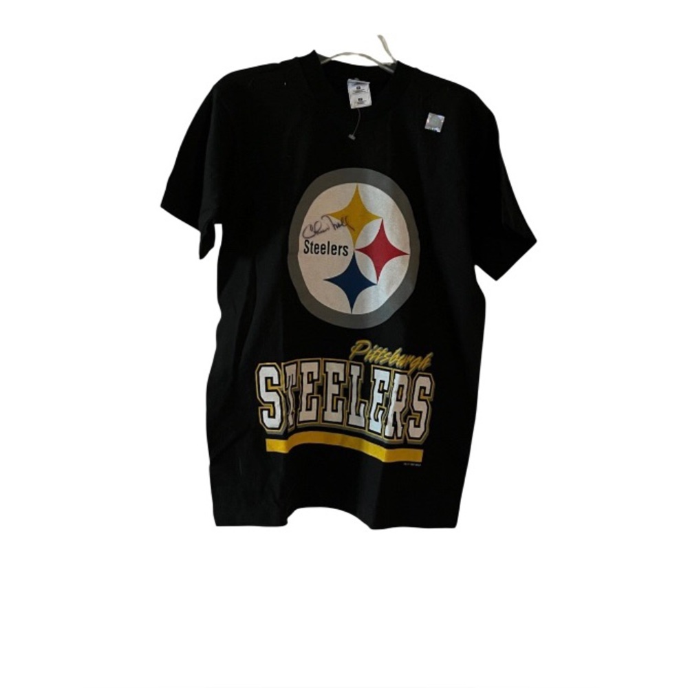 Chuck Noll Autographed Steelers TShirt. Size M. Never worn